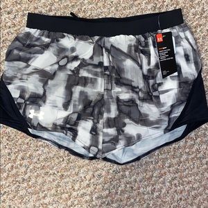 Under Armour Running Shorts 5” NWT